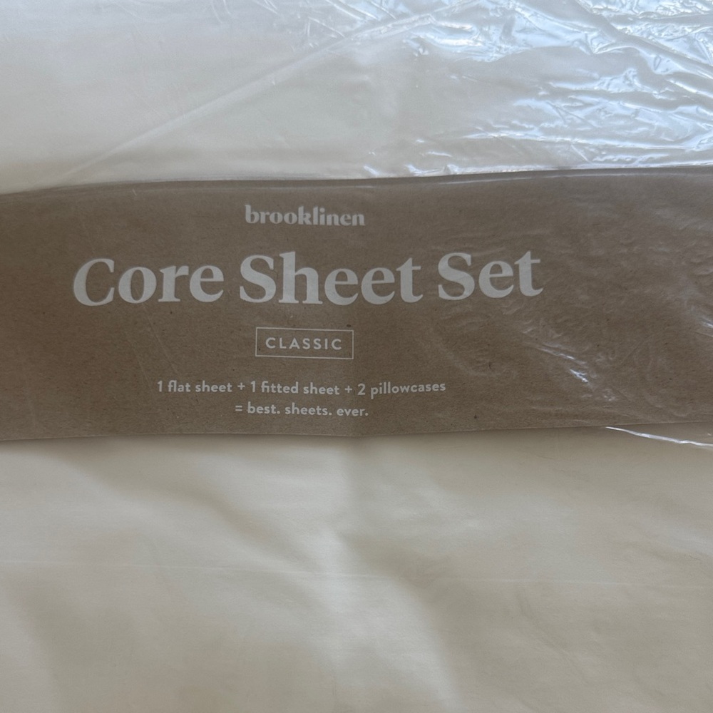 Brooklinen Classic Core Sheet Set in White